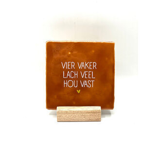 Tegel Vier vaker lach terra creme