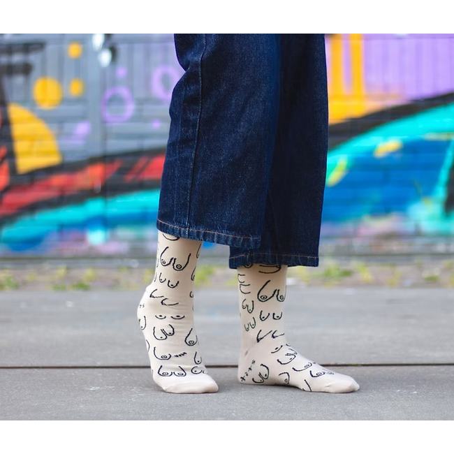 Eatmielies Titties sokken beige 37-41