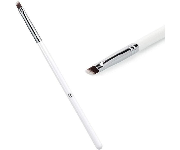 Angled Eyeliner Brush - 513