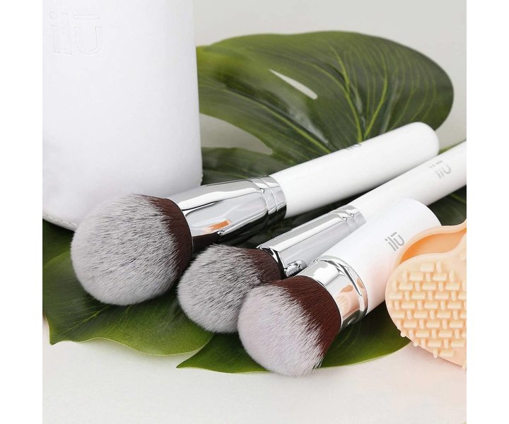 Tapered Powder Brush - 205