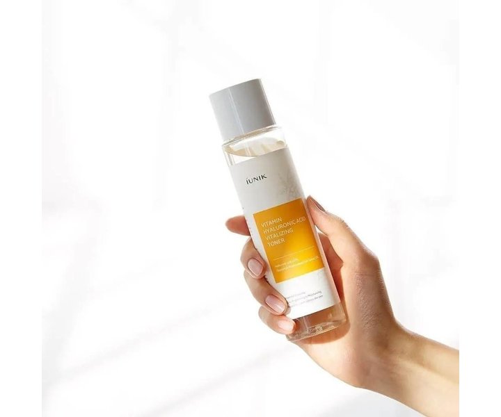 Vitamin Hyaluronic ACID Vitalizing Toner - 200ml