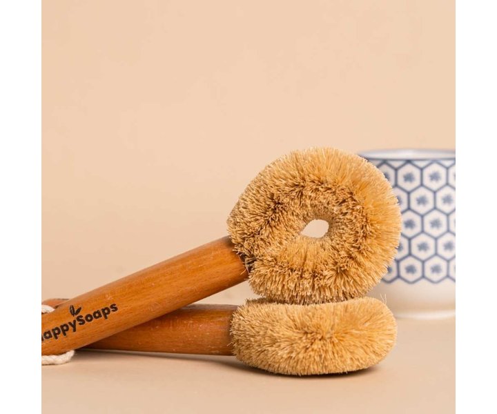Plastic-free dishwashing brush from Coconut
