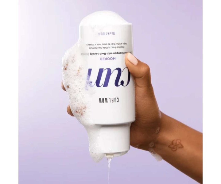 Curl WoW Hooked Root-Locking Clean Shampoo - 295ml