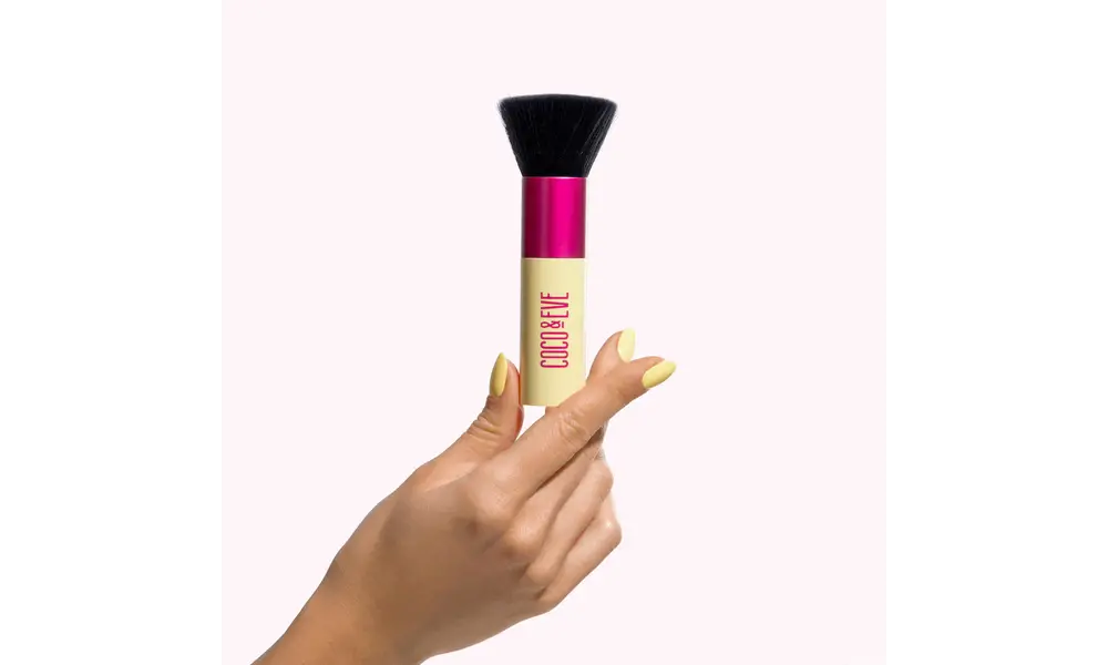 Coco&Eve Zelfbruiner Kabuki Brush voordelig in huis? €20,95