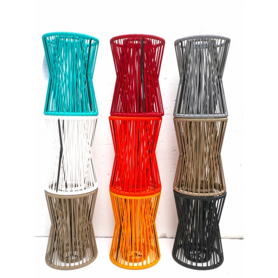 Silla Acapulco Inversa Beistelltisch rot