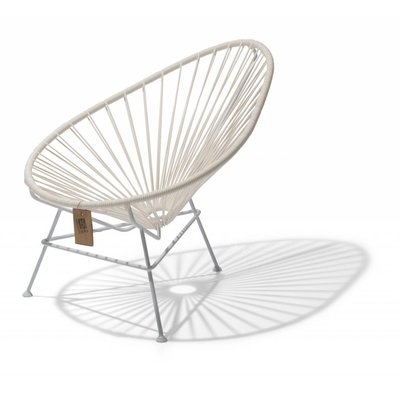 Acapulco kids chair in limited 100% white edition