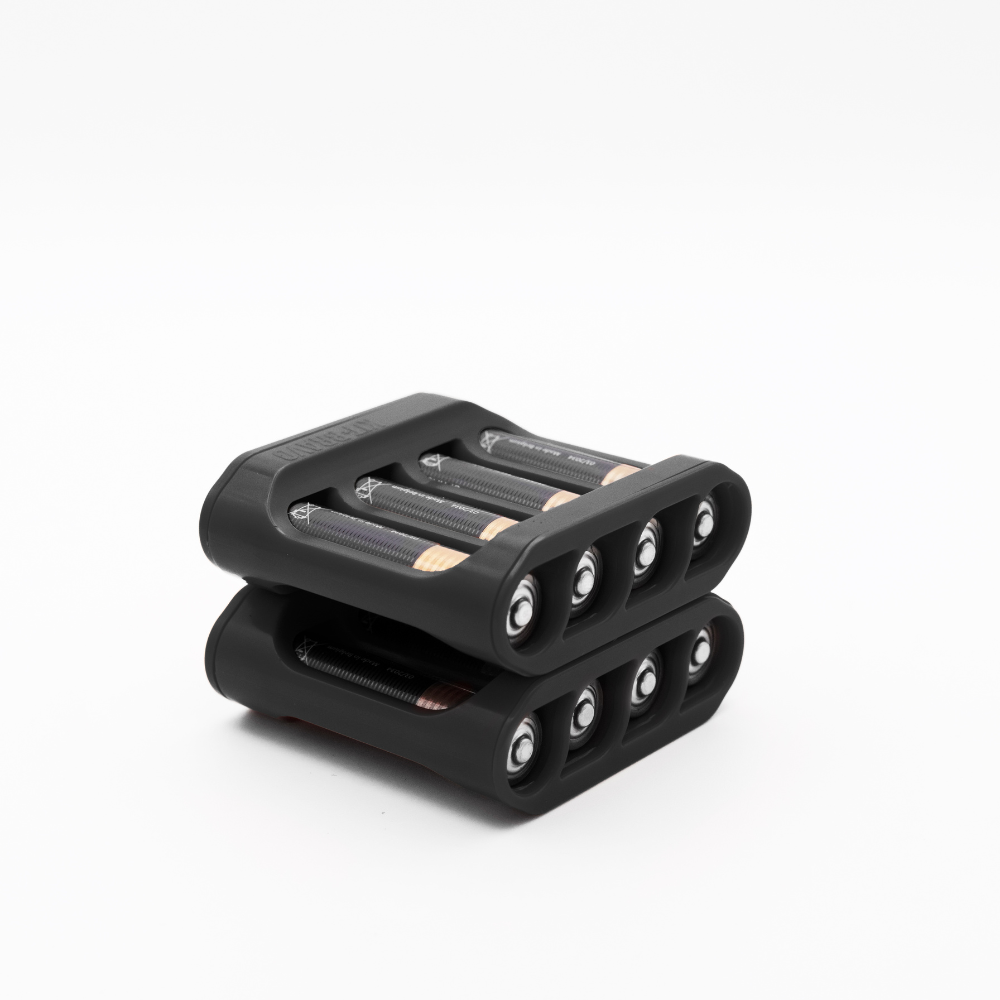 Kit Bravo Magstore AAA Battery Organiser