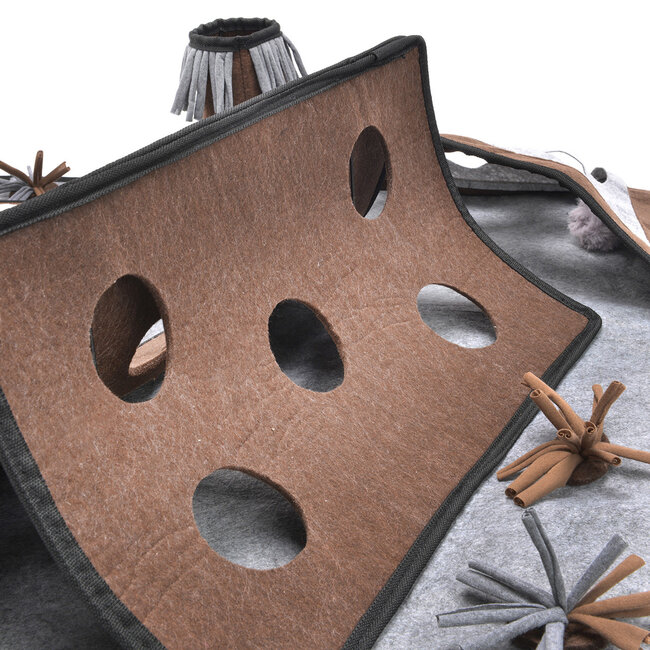 CanadianCat Company  Cat Play Mat Coleen