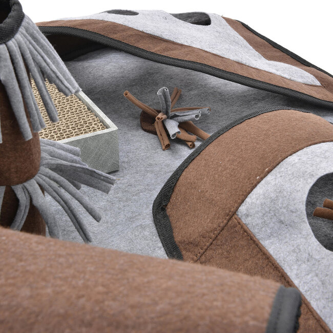 CanadianCat Company Cat Play Mat Calvin