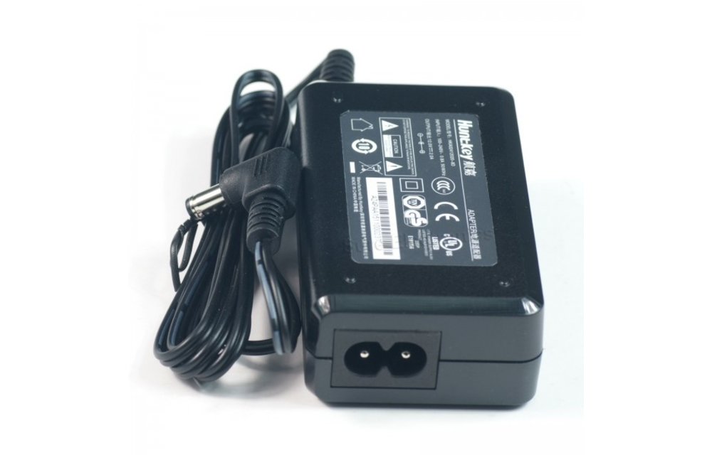 PS-SP11502 Netzadapter mit AC-Kabel und Stromschnittstellen