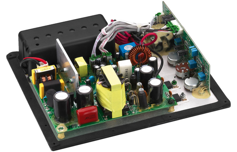 SAM-200D Subwoofer-Einbauverstärker