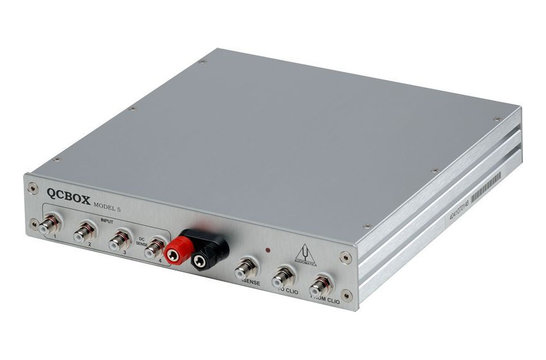 ClioQC Model 5 versterker, schakelaar en meetsysteem