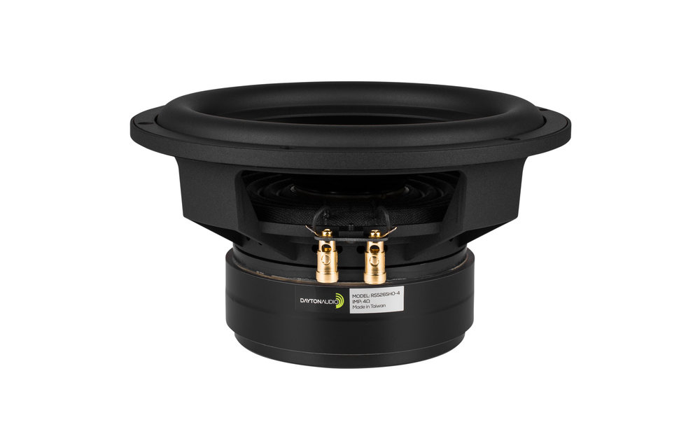 10" Reference Serie HO Subwoofer und Gehäuse Bundle Dieses hochwertige Gehäuse ist CNC-gefräst und wurde speziell für die Verwendung mit dem Dayton Audio RSS265HO-4 und einem Plattenverstärker mit Bass Boost entwickelt. Highlights • CNC-gefrästes Gehäuse