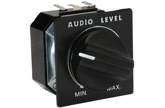 L-Pad Attenuator 3/8" Shaft 8 Ohm