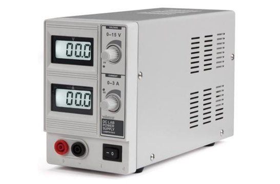 LABPS1503 DC-LAB-Netzteil mit dualer LCD-Anzeige | 0-15 VDC | 0-3 A