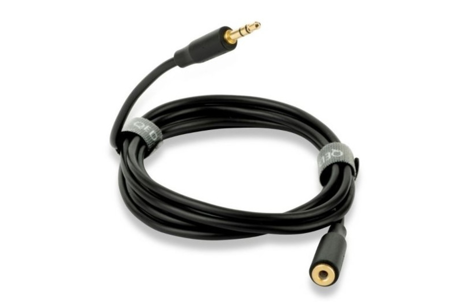 Order the QED 3.5m Headphone Extension Cable SoundImports