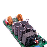 2000AS2 HV versterkermodule met geïntegreerde universele netvoeding