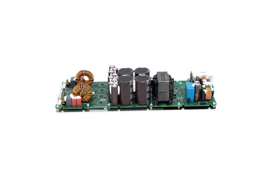 1200AS2 Verstärkermodul mit integriertem Universal-Netzteil