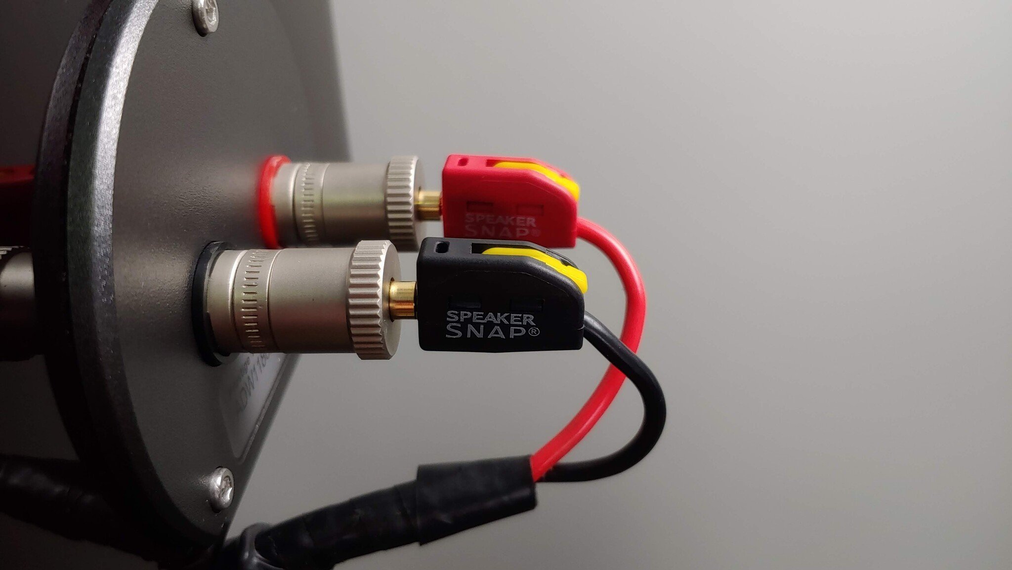 Banana Plugs with Snap Lever sold per pair