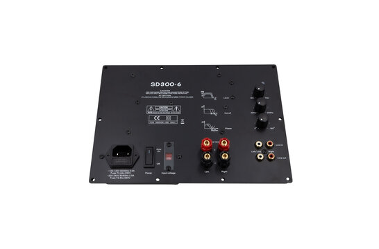 SD300-6 300W Class D Subwoofer Plate Amplifier Module with 6 dB at 30 Hz