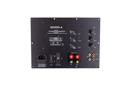 SD300-6 300W Class D Subwoofer Plate Amplifier Module with 6 dB at 30 Hz