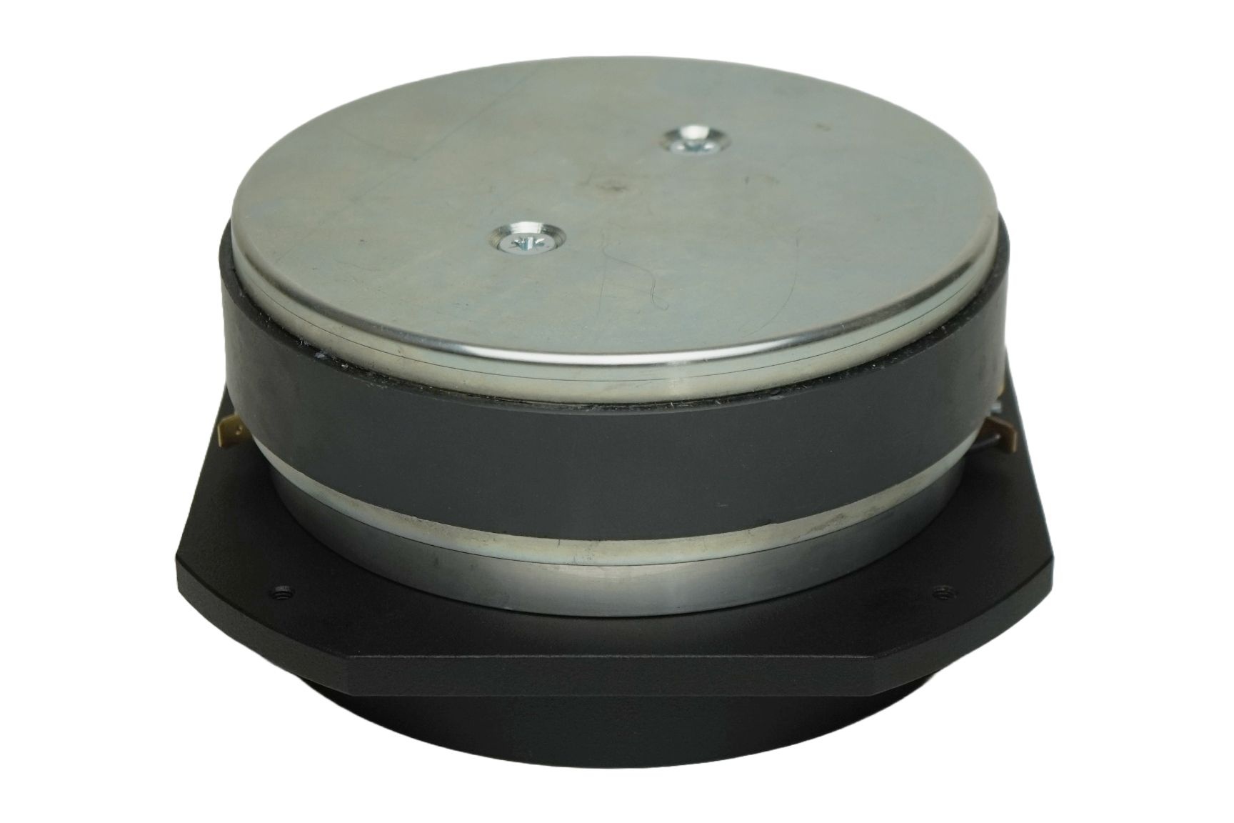 VM753E Mid-range Dome