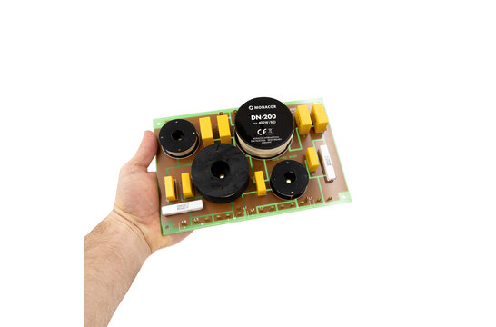 DN-200 3-Wege-Lautsprecher-Frequenzweiche 700/3.500 Hz Montierte Frequenzweich