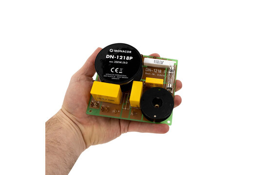DN-1218P 2-Wege-Lautsprecher-Frequenzweiche 3.000 Hz mit Hochtönerschutz Montierte Frequenzweich