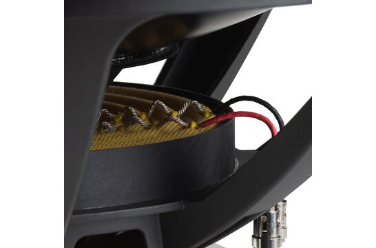 SS18-22 Signature Series 18" DVC Tieftöner 2 ohms Per Coil