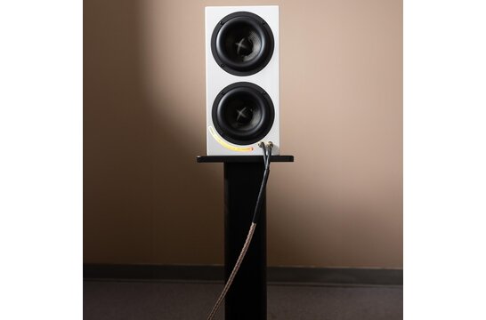 11 AWG OFC Audiophile-Grade 16 Core Interlaced Braded Speaker Wire per meter