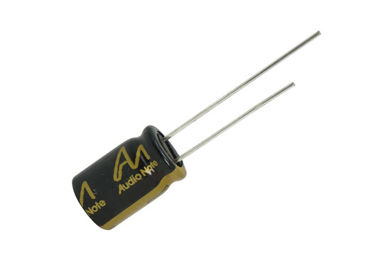 CAP-100-STDR-470U-25V | 470 µF | 20% | 25 V | Standard Electrolytic Condensator