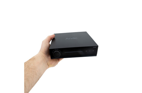 LP100 AirPlay 2 and Google Cast Music Streamer