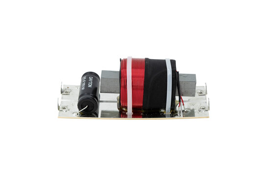 Low Pass Crossover 100 Hz 8 Ohm Montierte Frequenzweich