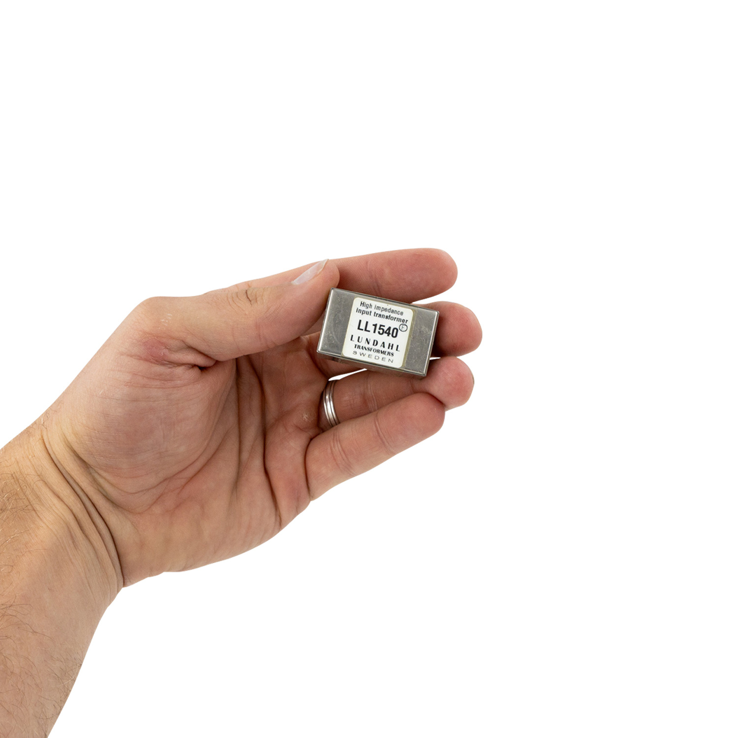 LL1540 High Impedance Line Input Transformer