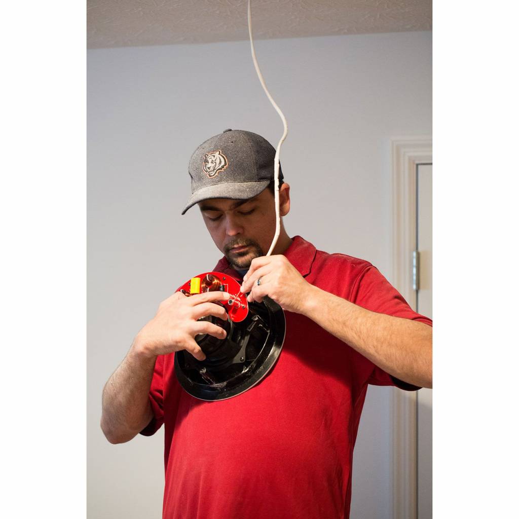 ME820C 20.3cm 2-Way Micro-Edge Ceiling Speakers