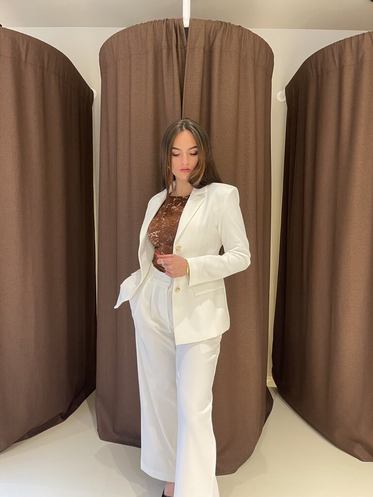 Deems "Meggie" Fitted blazer with gold buttons - ecru