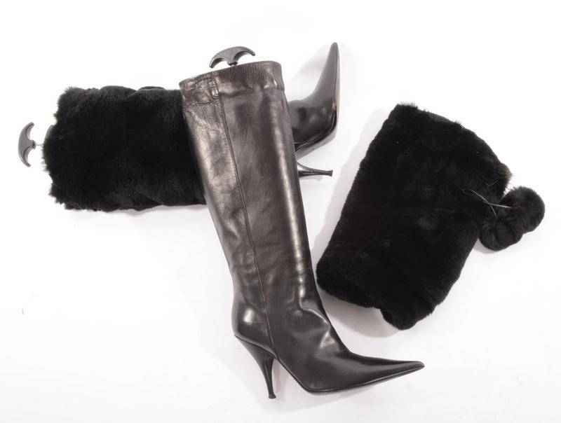 Christian Dior exklusive Designer Stiefel Boots mit Pelz Manschetten