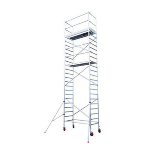 Afsluitbare Steigeraanhanger + Basis Rolsteiger 75 x 250 x 8,2 meter Euroscaffold Afsluitbare Steigeraanhanger + Basis Rolsteiger 75 x 250 x 8,2 meter