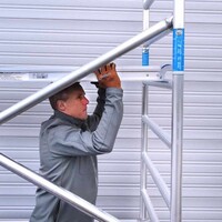 Alumexx Rolsteiger Alumexx Basic 90 x 190 x 7.20m werkhoogte Alumexx Rolsteiger Alumexx Basic 90 x 190 x 7.20m werkhoogte
