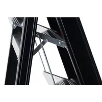 Altrex Taurus enkel oploopbare trap 4-treeds Altrex Taurus enkel oploopbare trap 4-treeds