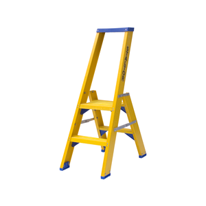 Staltor 1 x 2 tr. incl. platform Professionele Trap glasvezelversterkt NEN2484 1 x 2 tr. incl. platform Professionele Trap glasvezelversterkt NEN2484