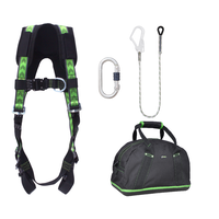 Kratos Complete set valbeveiliging Standaard-Plus Kernmantellijn met steigerhaak 1.5m met opbergtas Kratos Complete set valbeveiliging Standaard-Plus Kernmantellijn met steigerhaak 1.5m met opbergtas