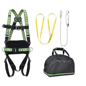 Kratos Complete set valbeveiliging Daken Harnas 2 aanhechtingpnt. Werkpositielijn 2m Ankerstrop Complete set valbeveiliging Daken Harnas 2 aanhechtingpnt. Werkpositielijn 2m Ankerstrop