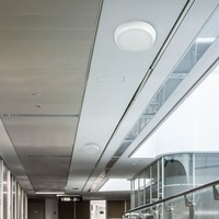 LED plafondlamp wit inclusief noodlamp 17W 1400 Lumen 4000K IP65 spatwaterbestendig 3 jaar garantie