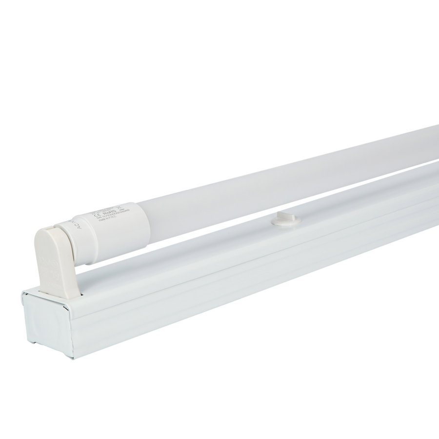 IP20 LED Leuchte 60 cm mit 1x9W 990lm 4000K 110lm/wLED Röhre