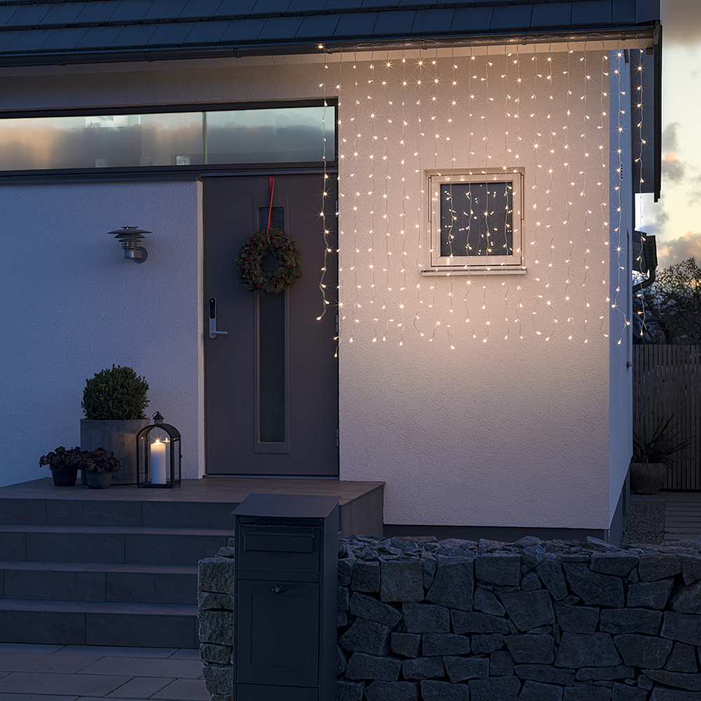 Konstsmide - Lichtvorhang Außenbereich - 320 LEDs - 2100K Extra warm weiß - 2 Meter - Weinachtsbeleuchtung