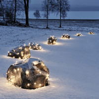 Outdoor lighting net - 32 LEDs - 1 x 1 meter - 2300K amber - IP44 waterproof - Outdoor Christmas lights - Net lighting