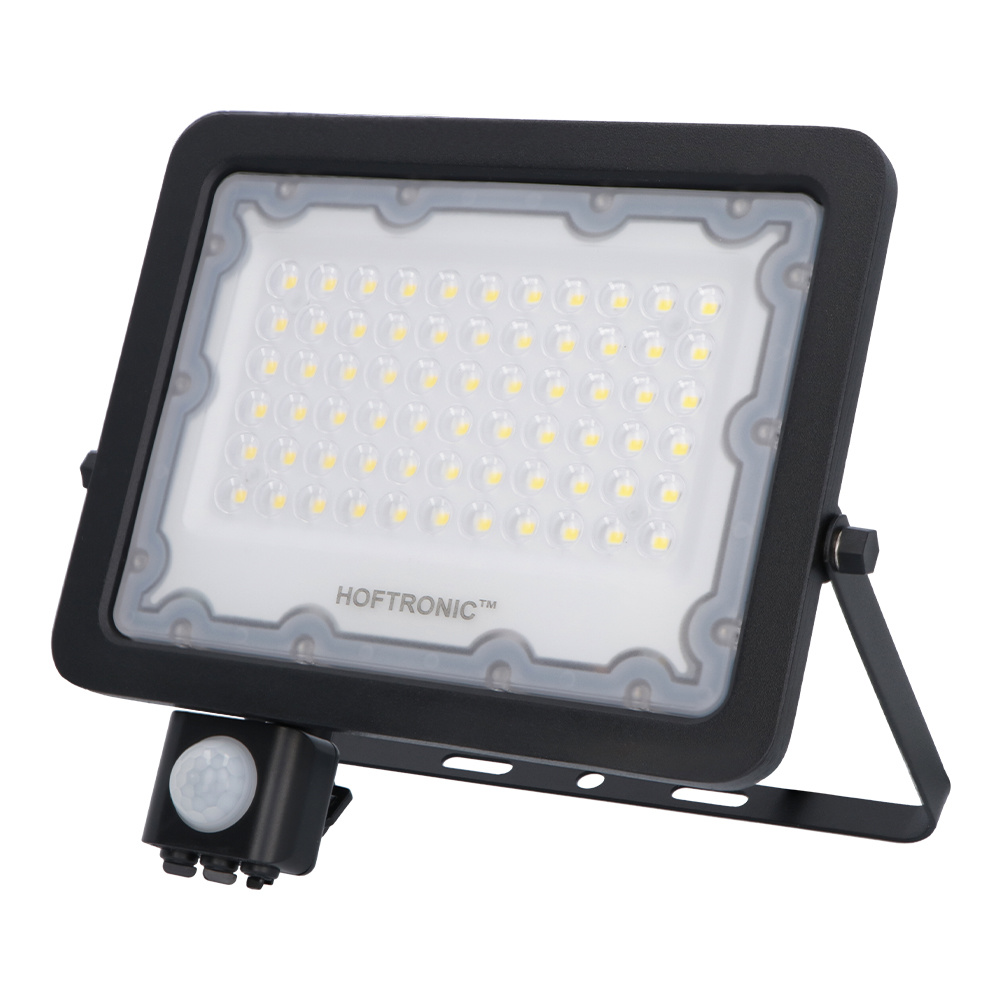 HOFTRONIC™ Beam LED Breedstraler met bewegingssensor en schemerschakelaar - 50 Watt 5000lm vervangt 450 Watt - 4000K neutraalwit - IP65 3 jaar garantie