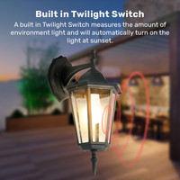 Klassieke LED hangende wandlamp - Incl. E27 lamp met schemersensor - 3000K warm wit - IP44 ideaal als buitenverlichting - Zwart