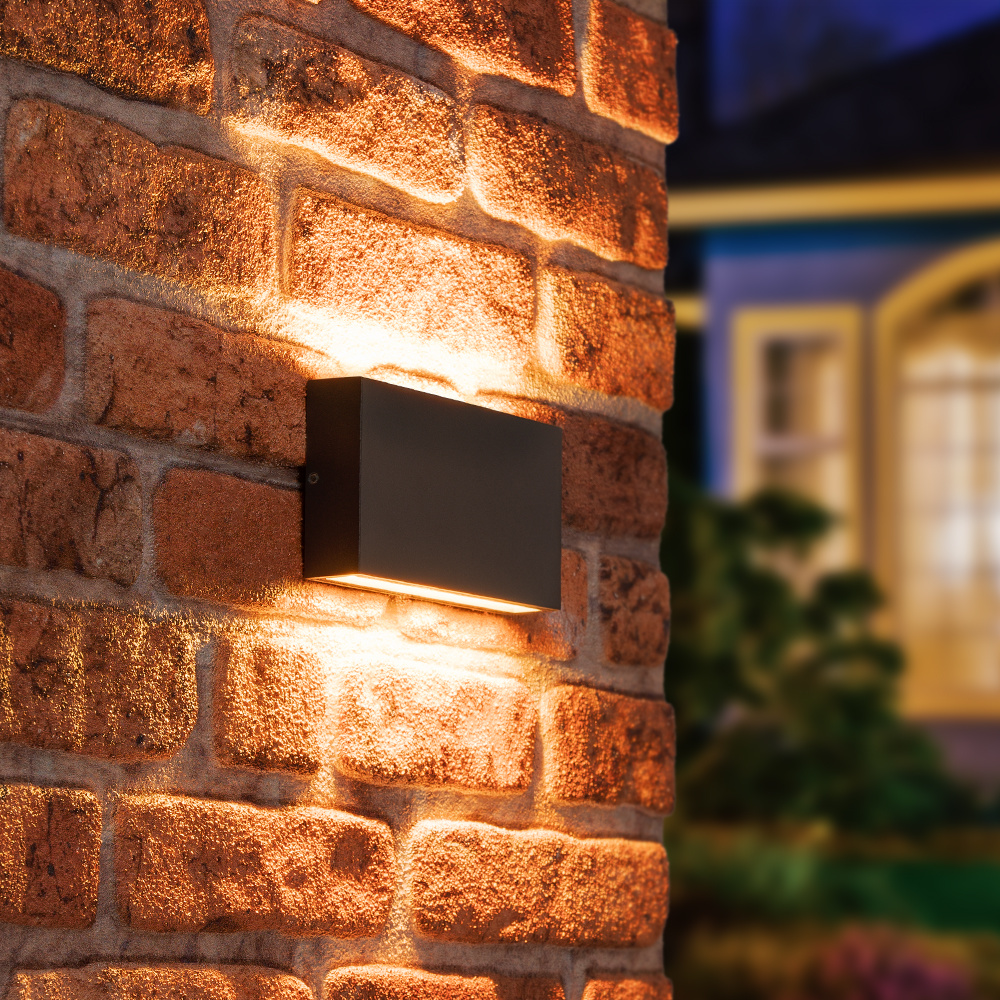 Dimbare LED Wandlamp Otis M - 10 Watt - 2700K warm wit - Up & Down light - IP54 voor binnen en buiten - Zwart voor binnen en buiten